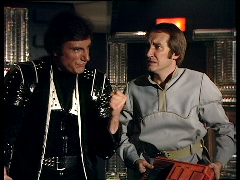 Avon and Vila panicking