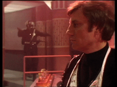 Avon sees his is surrounded