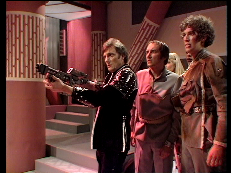 Avon, Vila, Tarrant, Dayna and Soolin face Blake in the base